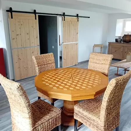 Chez Tata Madeleine 아파트